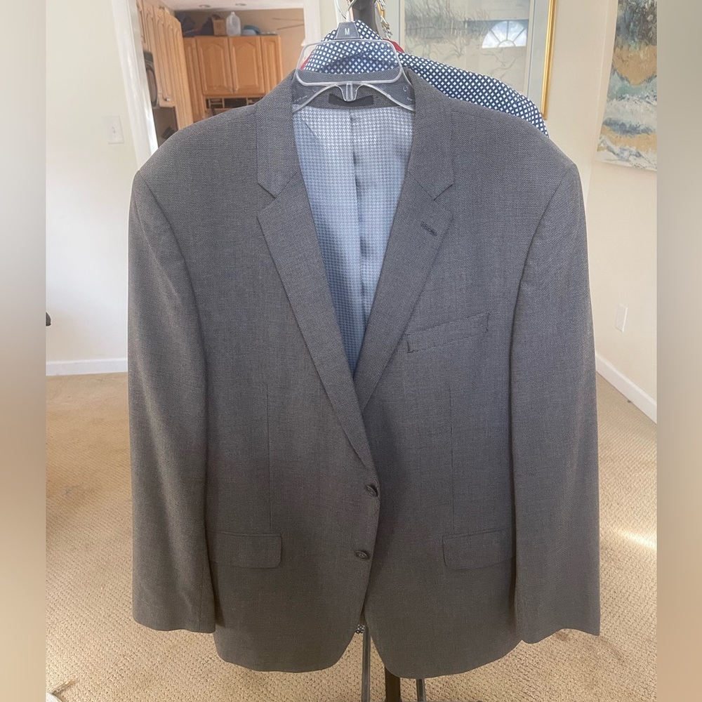 Andrew Fezza gray blazer